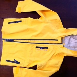 vinyard vines raincoat